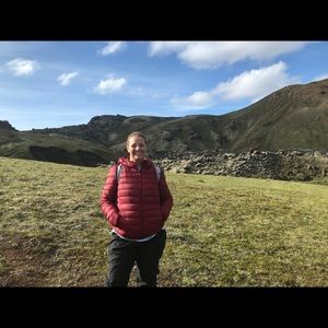 Meet your Posher, Angela
